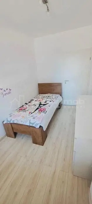 APARTAMENT 3 CAMERE DECOMANDAT TOMIS PLUS MAURER - imagine 5