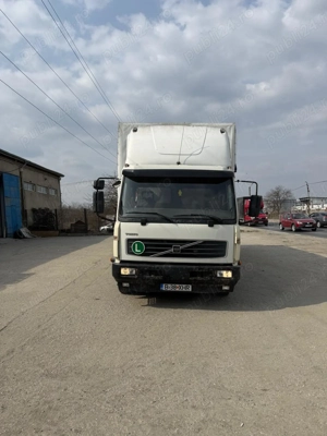 Camion Volvo FL220 12Tone - imagine 2