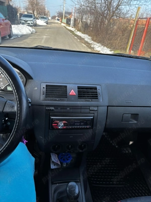 Skoda fabia,1.4 benzina,2001,acte la zi,fiscal,proprietar ,masina merge si se prezinta bine. - imagine 4