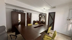 Vand spatiu birou-garsoniera, Pitesti, Gavana, Bloc nou, parter  - imagine 2