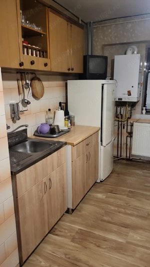Închiriez apartament 4 camere Zona Centru - Barou de avocati