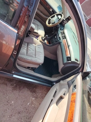 vand schimb taxe la zi verde în circulație full piele 2.5 diesel 6 trepte manual 1.250 euro   - imagine 5