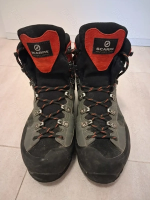 Ghete munte  Scarpa nr..38.5