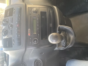 Mercedes vito 2,2 autoturism 8 locuri fabricație 2011 noiembrie  - imagine 2