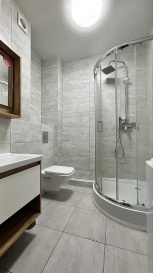 Garsonieră de închiriat   zona 1 Mai