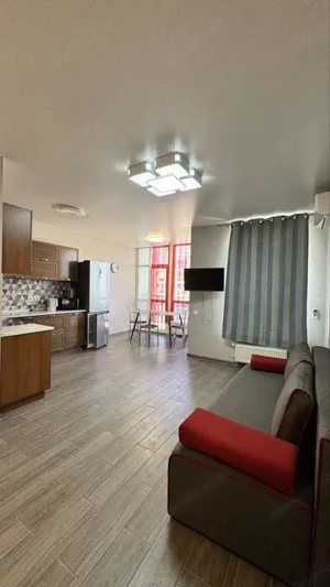 Garsoniera zona 1 Mai 