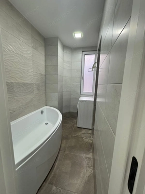 Apartament de 3 camere de  inchiriat in zona Berceni aproape de metrou cu centrala proprie 