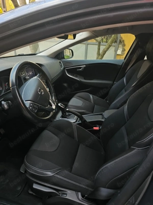 Volvo V40 2019 automat - imagine 5