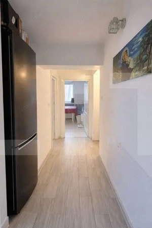 Apartament 3 camere, decomandat, ultracentral  - imagine 8