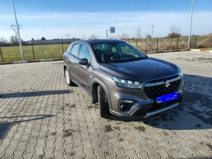 Suzuki SX4 Scross Hybrid 