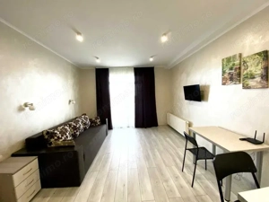 Garsonieră de închiriat   zona 1 Mai 