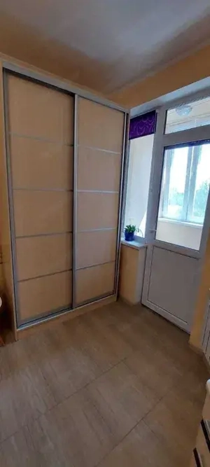 Garsonieră de închiriat   Domenii  - imagine 4