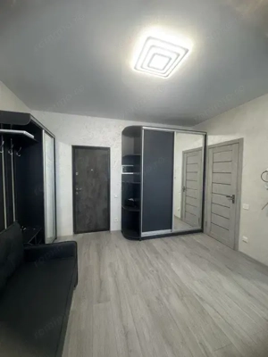 Garsonieră de închiriat   Victoriei - imagine 2