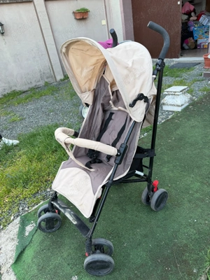 Cărucior pliabil tip umbrelă Honey Baby
