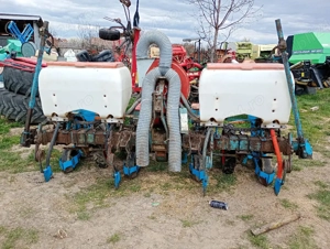 Semănătoare Porumb Monosem PNU fertilizare 4 rand Gaspardo 