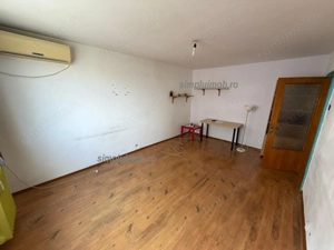 Decomandat 2 Camere Metrou 1 Decembrie 1918