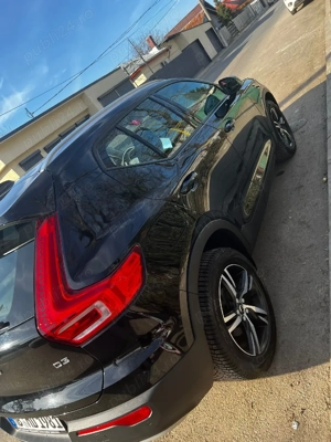 Volvo xc40 d3 2020  - imagine 3