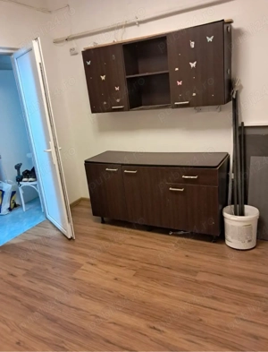 De vanzare apartament 2 camere Moreni Dambovita - imagine 2