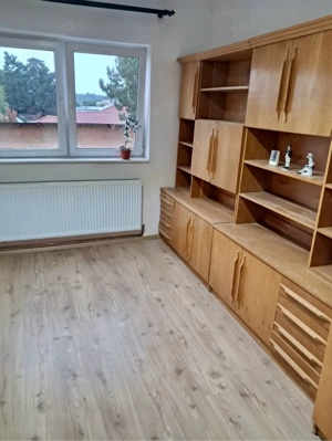 De vanzare apartament 2 camere Moreni Dambovita - imagine 3