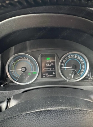 Toyota Auris Hybrid 2013 - imagine 9