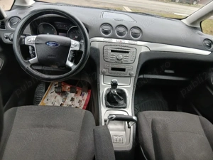 Ford Galaxy - imagine 3