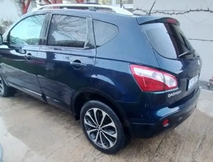 vând Nissan Qashqai j10 