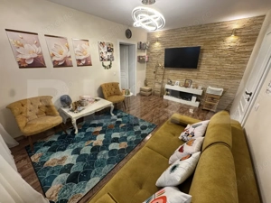Apartament 3 camere, 60 mp, zona Splai Bahlui - imagine 2