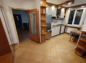 Apartament 3 camere, etaj 3/4, centrala proprie, bloc reabilitat, Titan - imagine 4