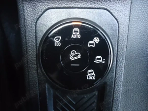 Dacia Duster 4x4 Extreme Mild Hybrid 1.2TCE 130cp 7.000km 2025 - imagine 9