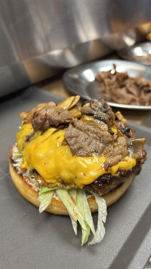 Ajutor fast-food Timișoara Iulius Town urgent!