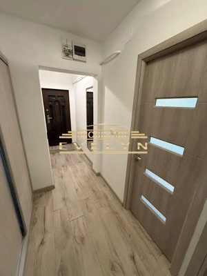 De vânzare apartament 2 camere   Pietonalul Unirii - imagine 2