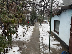 Vanzare Casa Batraneasca Voluntari + teren (total 300mp)