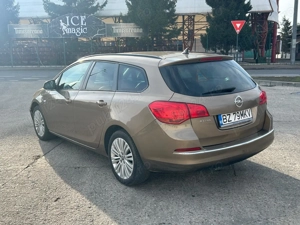Anunț vânzare   Opel Astra J Sports Tourer