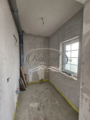 Casa spatioasa cu garaj in Chinteni - imagine 8