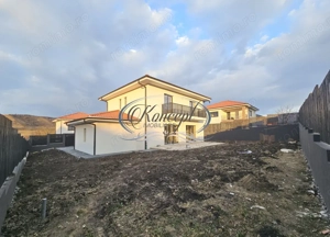 Casa spatioasa cu garaj in Chinteni - imagine 3