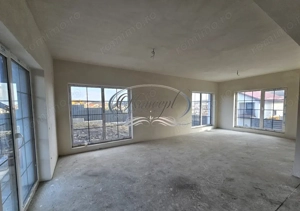 Casa spatioasa cu garaj in Chinteni - imagine 5