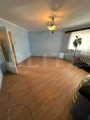 Apartament 2 camere decomandate, 50 mp, etaj intermediar, zona BIG Mănăștur - imagine 2