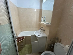 Garsonieră modernă, pat matrimonial, etaj intermediar, preț excelent - imagine 4