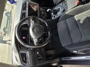 VW Tiguan 2.0 - imagine 9