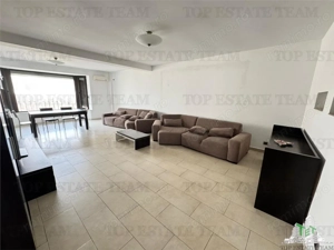 Vila P+1+M, 229 mp, 4 dormitoare, gradina si 4 parcari