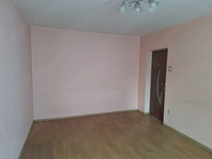 Apartament 3 camere   Bd. București , Etaj 2 - imagine 8
