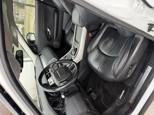 RANGE ROVER EVOQUE 4x4 2.0D 150Cp Automata 2017 Euro 6 - imagine 9