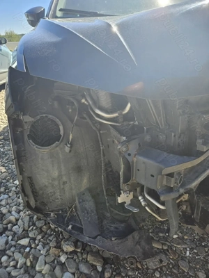 T-Roc avariat frontal - imagine 2