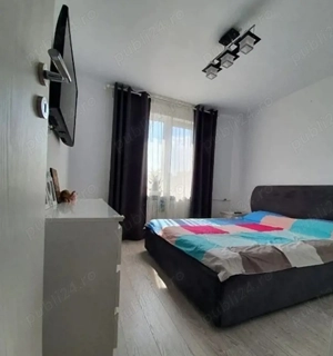 0RADEA chirie ap.  decomandat cu 2 camere