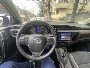 Toyota Auris 1.8 Hibrid  - imagine 3