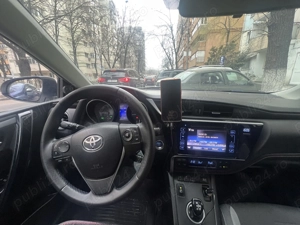 Toyota Auris 1.8 Hibrid  - imagine 4