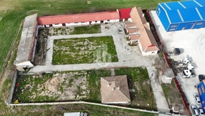 ​Oportunitate Investiție Ovidiu: Teren 4455 mp și Clădiri 1067 mp - imagine 3