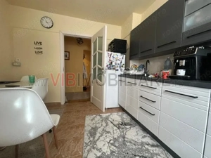  3 camere, doua balcoane, etaj 3, Sagului - imagine 2