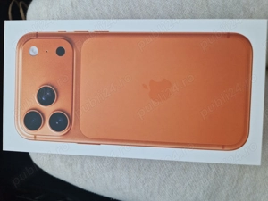 Vand ipohone 17 pro max sigilat