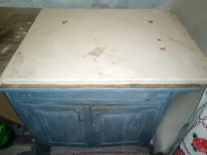 Dulap retro lemn confectionat in anul 1930 